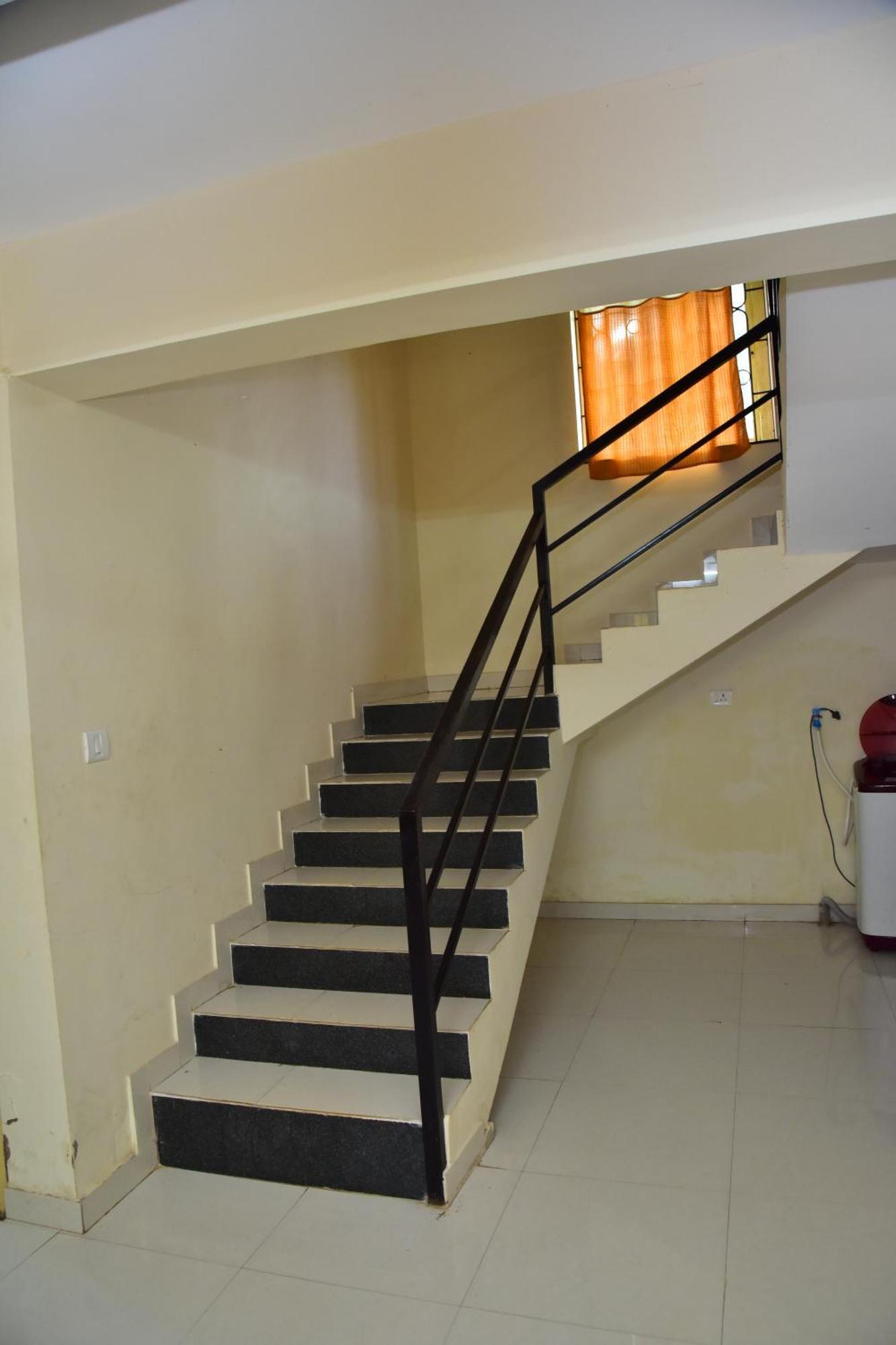 Field Stone -3 Bhk Duplex Villa